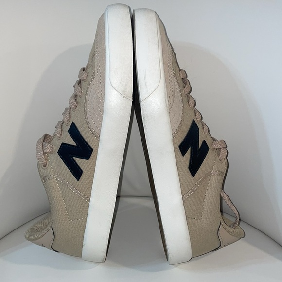 New Balance 212 ProCourt Size 7.5. - Picture 8 of 13